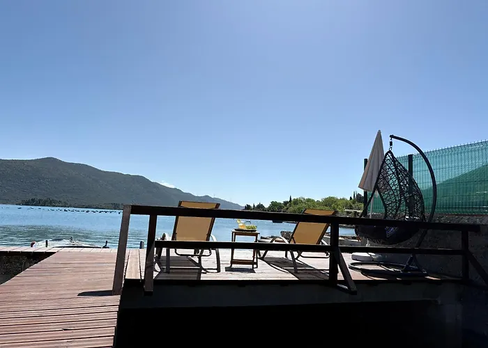 Villa Luka Apartman Pavo