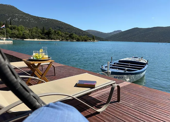 Villa Luka Apartman Pavo