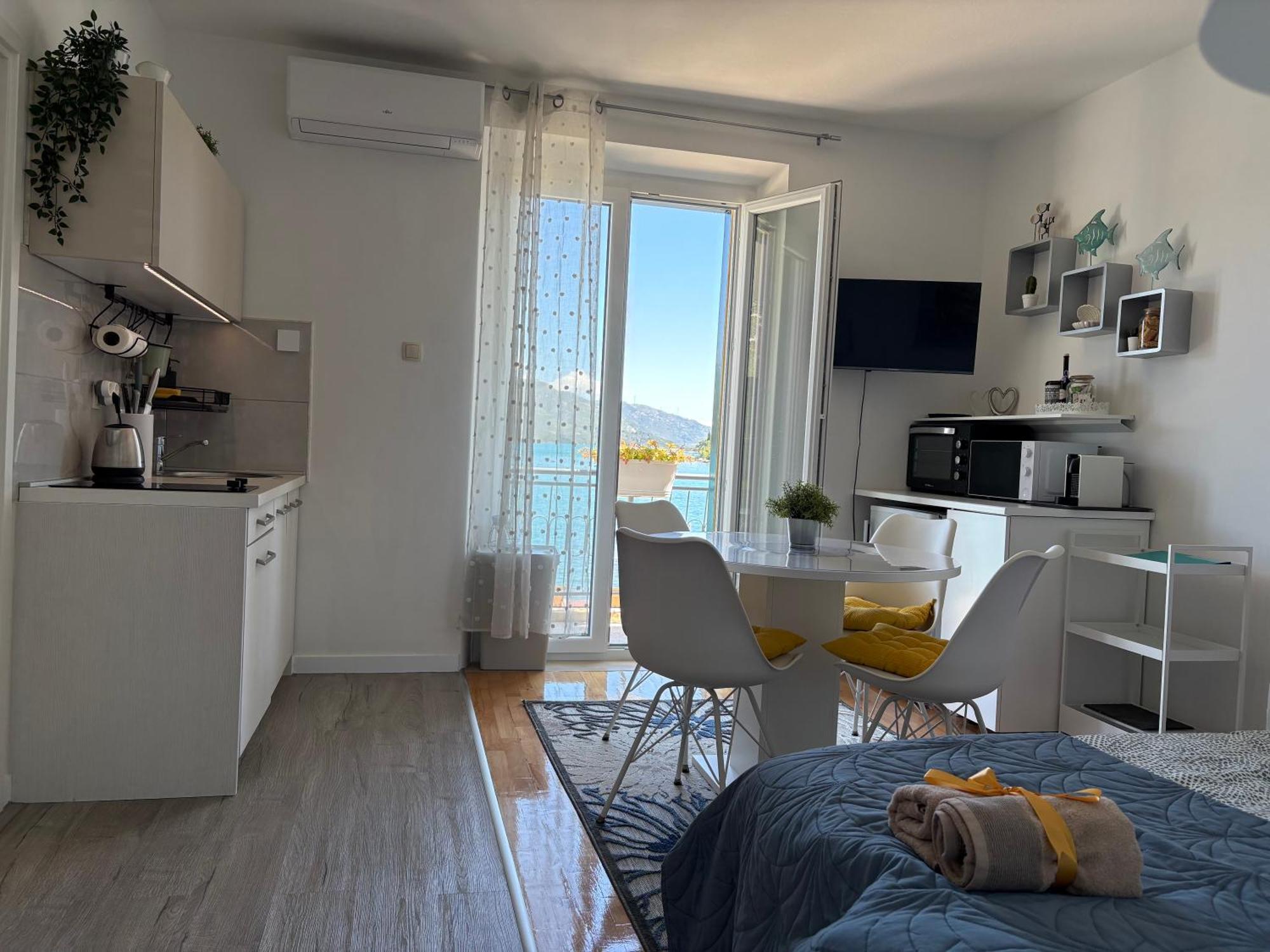 Luka Pavo Apartment